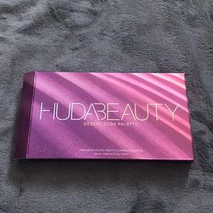 HUDA BEAUTY DESERT DUSK PALETTE
